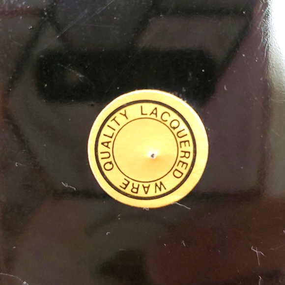 - Vintage Lacquered  jewelry box with mother of pearl calla  inlay made in… - Picture 9 of 11